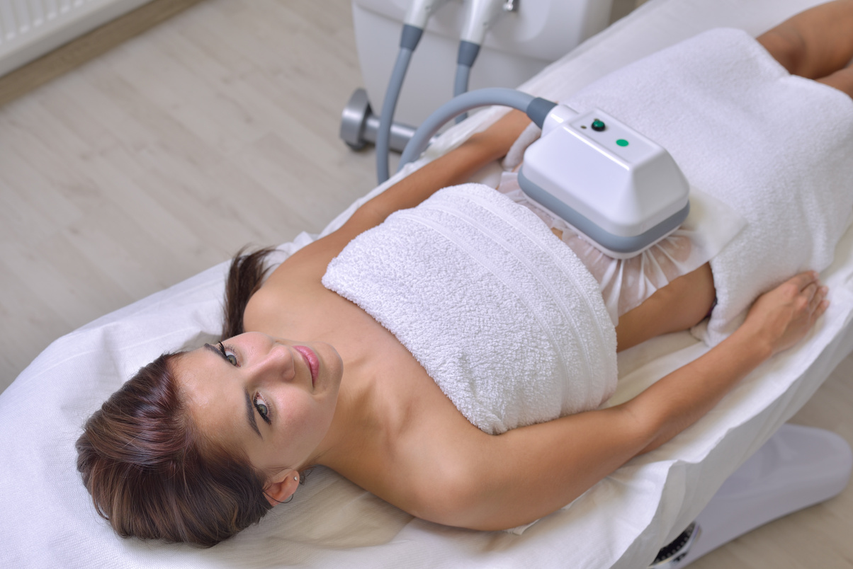 Beautiful Young Woman Getting Cryolipolyse Treatment 
